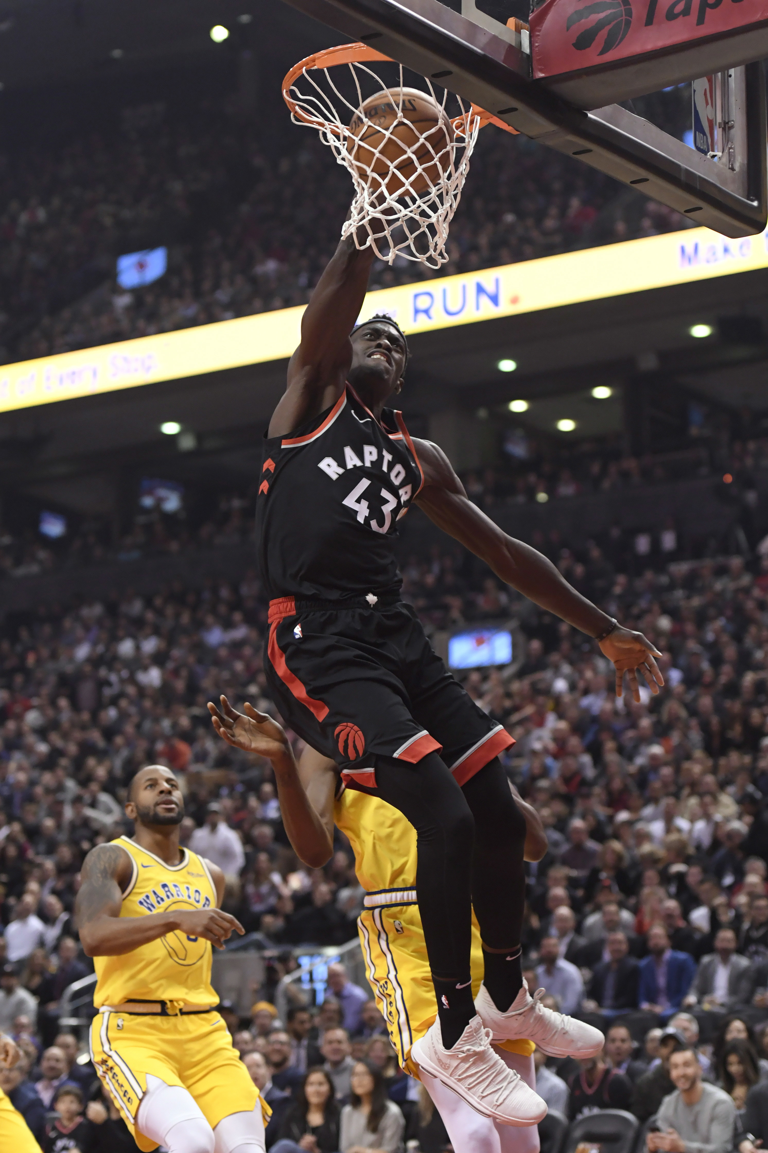 谁接手谁怨种！本赛季毫无交易价值的四大球星，老鹰为短视买单