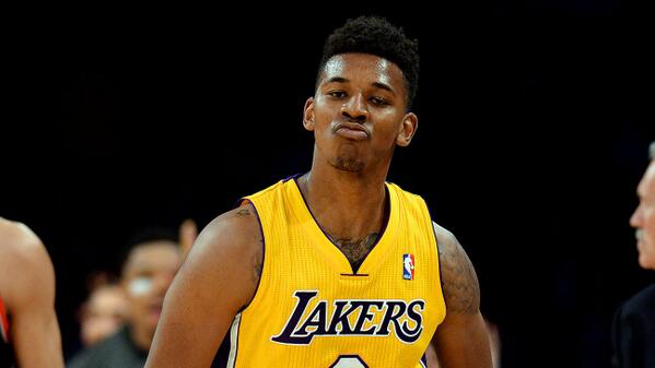 辽粤大战亨特了解萨姆纳，莫兰德也绝对不手软，虎口拔牙问题不大