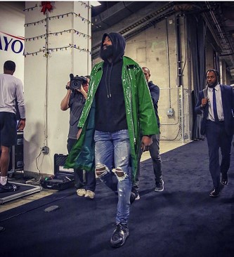 《光与影：33号远征队》主演：法式风格使其更性感