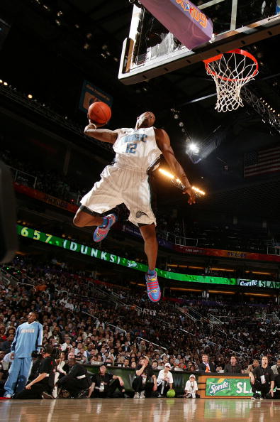 巅峰安东尼有多强？跟詹韦赌气全场不进三秒区仍砍50分！