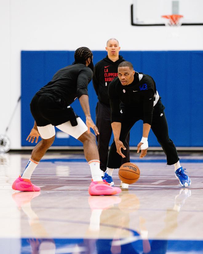 [流言板]梅西策动，阿尔巴助攻阿连德破门，迈阿密国际2-015亮23回复