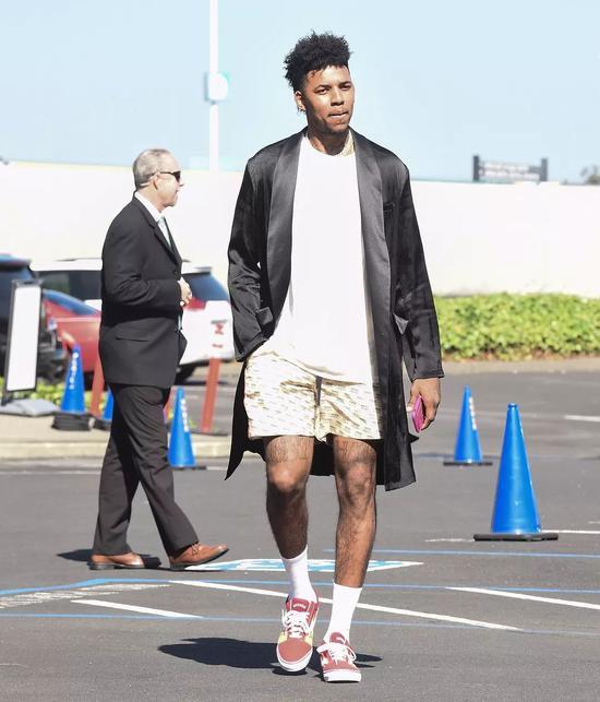 篮球火箭主力球员训练成果显著