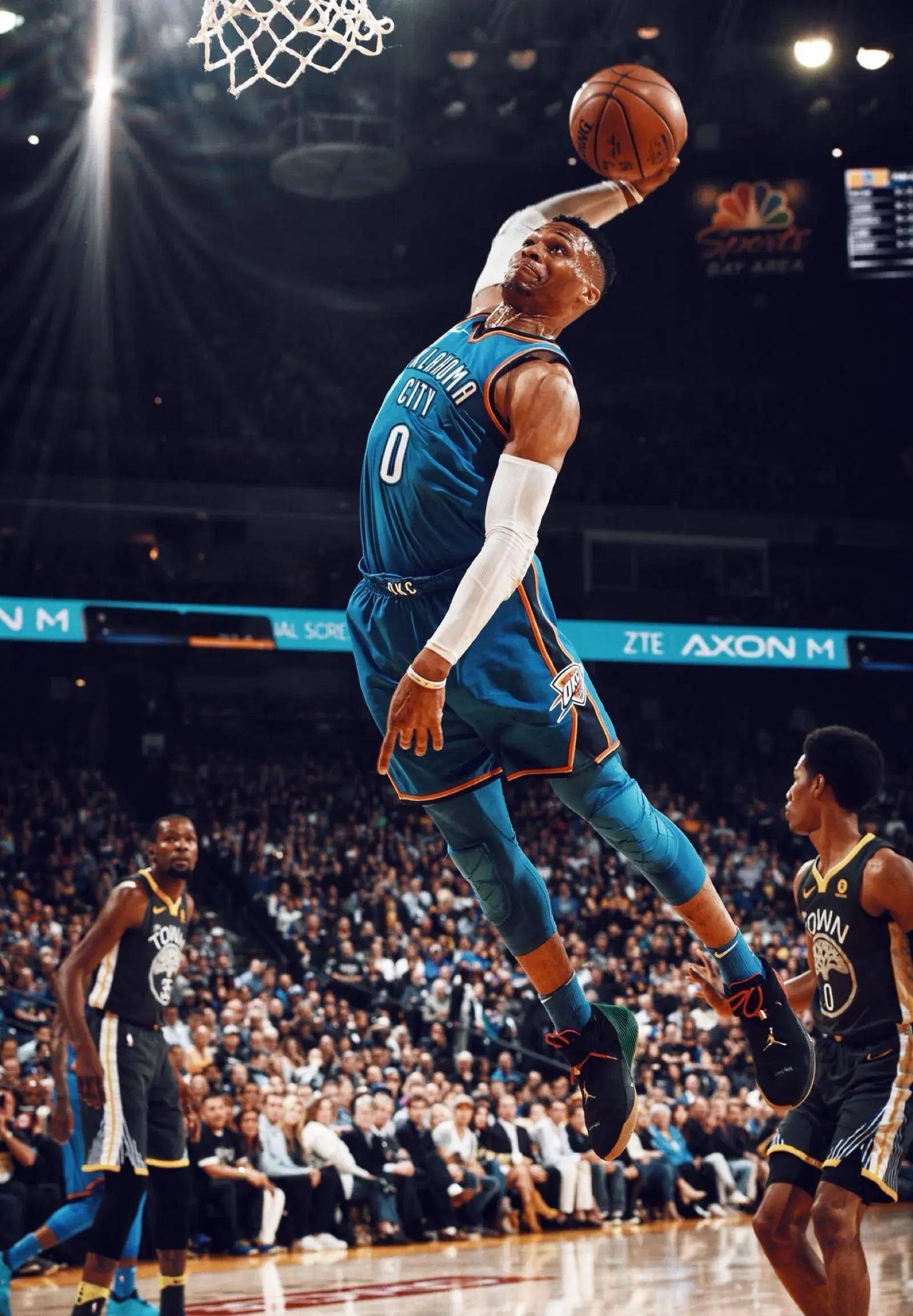 安东尼·戴维斯最佳去处：黄蜂？独行侠降价、伤情与薪资博弈下的冷静判断